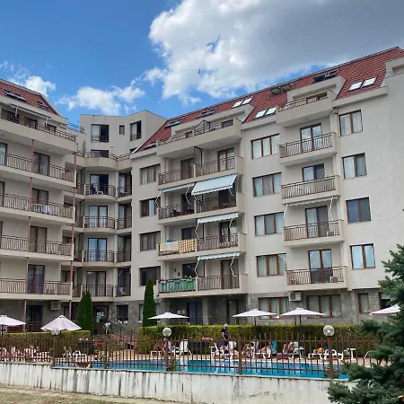 Appartement Summer Breeze 506 Private Sunny