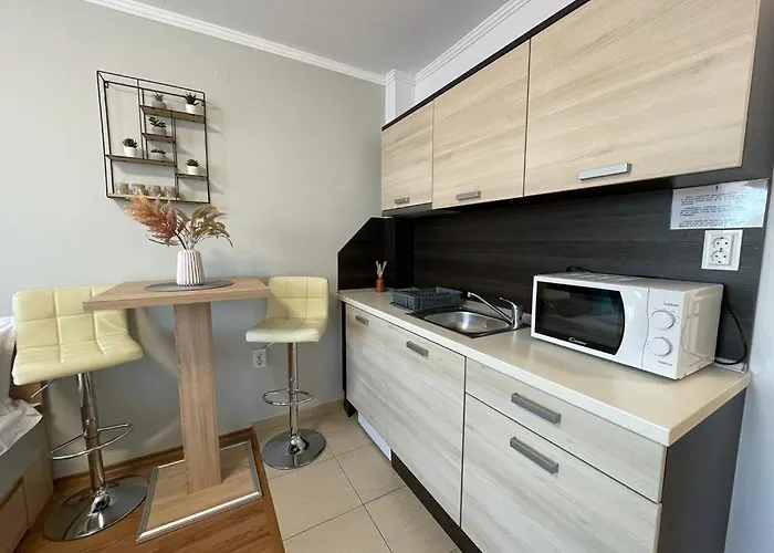 Summer Breeze 506 Private Sunny アパート